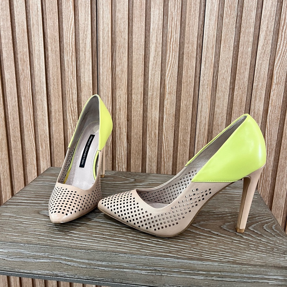 NWT French Connection Perforated Beige and Lime Heels